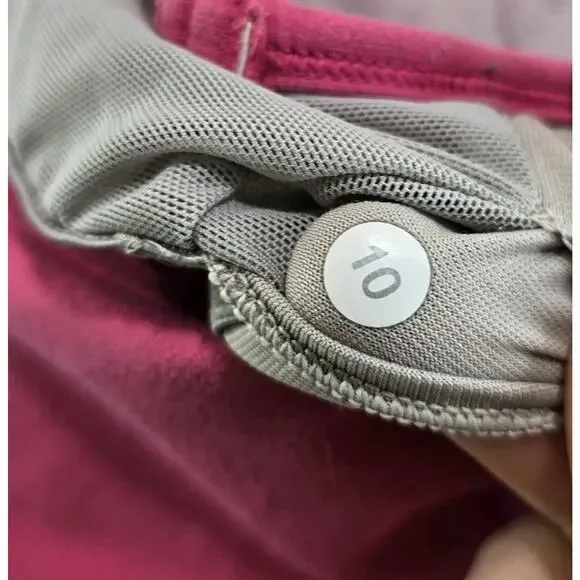 Lululemon Tank Top Womens 10 Pink Built In Shelf Bra Y T Racerback Magenta Hot - Picture 3 of 10